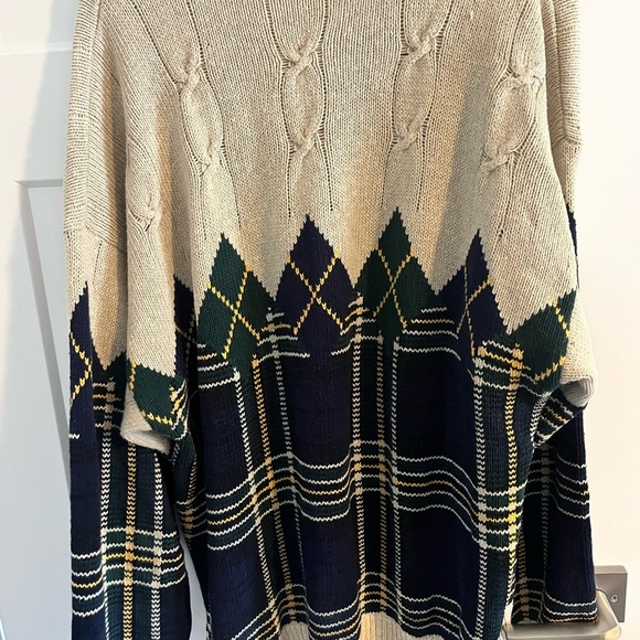 Nautica Crew Neck Sweater in Cream and Blue with Cable Knit - Picture 2 of 4